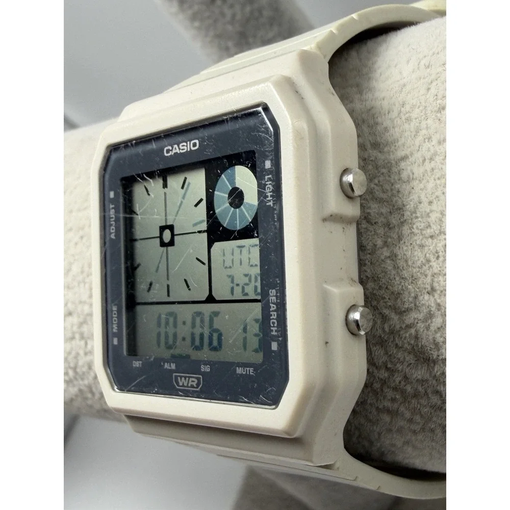 Casio LF-20W New Battery Digital Mens Watch 32MM 8